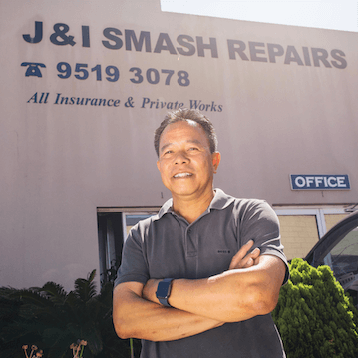 J&I Smash Repairs